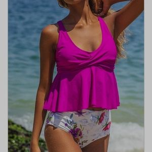 NWT Twist Front Flower Ruffled Tankini Sz L